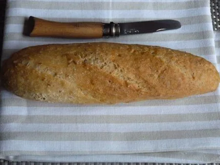 Baguette sans gluten à la farine de quinoa pour les gourmands