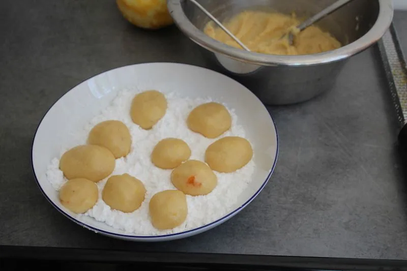 Biscuits aux amandes : Ghriyba