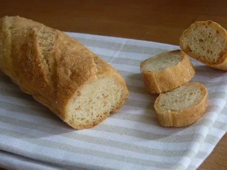 Baguette sans gluten à la farine de quinoa pour les gourmands