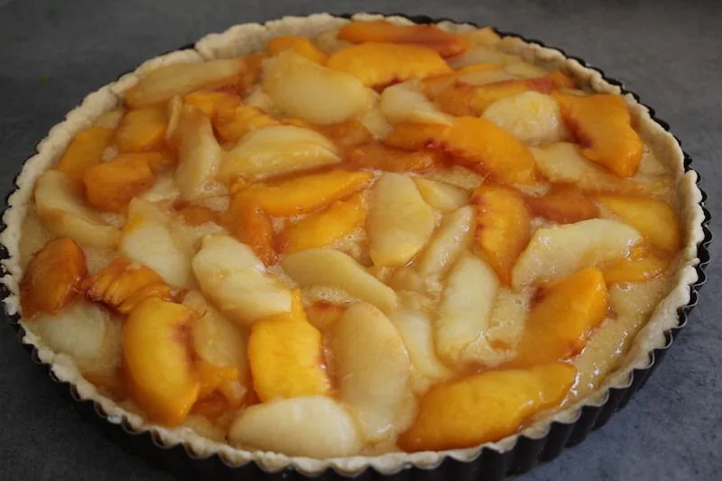 Tarte aux nectarines et pêches blanches sans gluten